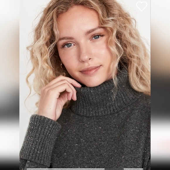 SoSoft Turtleneck Tunic Sweater - Picture 5 of 7